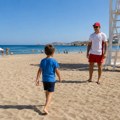 Ako se dete izgubi na plaži, ne sme da krene da vas traži: Ovo je pravilo koje svako mora da nauči pre letovanja