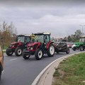 FOTO, VIDEO: Paori vozili traktore u kružnom toku na ulazu u Novi Sad, moguća vožnja do Banovine