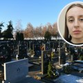 Сара се бави најнеобичнијом професијом у Србији: Пише посмртне говоре које њен отац чита на сахранама, ево колико на томе…