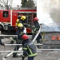 Evakuisan vrtić na Senjaku zbog požara: Vatrogasci ulažu neverovatan trud da obuzdaju vatru
