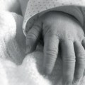 Почело суђење васпитачици за смрт бебе коју је везала за џак: Сат времена игнорисала плач, овако се бранила