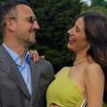 Venčani duo: Sin Lidije Vukićević zablistao u slim odelu, a tek da vidite kakvu je haljinu odabrala njegova izabranica…