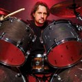 Venamoris (Paula & Dave Lombardo) predstavljaju „In the Shadows“