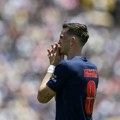 Drama na Svetskom prvenstvu: Prvak Evrope izgubio od šampiona Južne Amerike, PSŽ i Atletiko u grčevitoj borbi za plasman u…