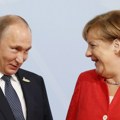 "Ona ne razume, izazvali su rat poslujući sa Putinom": Burne reakcije Poljske i baltičkih zemalja na izjavu Merkelove: "Ona je…