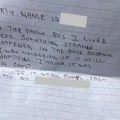 Na vratima ga dočekala poruka bivšeg stanara koja otkriva jezivu priču iz 1980-ih: "Baš sam uznemiren"