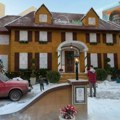 FOTO, VIDEO: Velika kuća od medenjaka iz filma "Sam u kući" ušla u knjigu rekorda