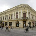 Saslušani studenti u Šapcu zbog sumnje da su bacali jaja na opštinu Bogatić