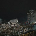 Dva snažna zemljotresa pogodila Venecuelu: Proglašeno vanredno stanje, spasilačke ekipe tragaju za zatrpanima (FOTO)