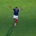 Vlahović se leči u Turskoj, Mbape u kampu svoje reprezentacije