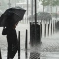 Sumorna vremenska prognoza – kiša, pljuskovi, grmljavina, ponegde i nepogode