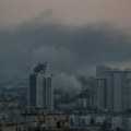 Najsnažniji ruski napad na Kijev od proleća, najmanje dve osobe poginule