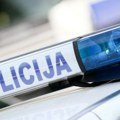 Pijan kolima udario motocikl u Bosutu pa pobegao. Uhapšen na graničnom prelazu Sremska Rača