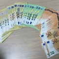 Kampanja za mandate, ali i za milione: Kako stranke u Srbiji mesečno zarađuju iz budžeta