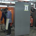 Како дуално образовање мења будућност младих и послодаваца у Србији