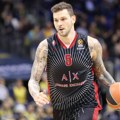 Armani pamti svoju legendu: Micov gost na treningu u Beogradu