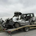 Погинуле 3 жене и један мушкарац? Путници из комбија кренули на посао у пластенике у Пећинце, страдали у језивој несрећи на…