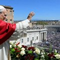 Papa Lav XIV na prvoj uskršnjoj misi pozvao svetske lidere da izaberu mir