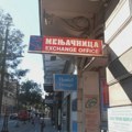 Devizni kurs: Evro sutra 117,39 dinara