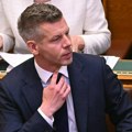 Novi premijer Mađarske smanjio sebi platu: Mađar najavio rezove za ministre i poslanike
