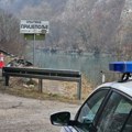 Automobil sleteo u Lim: Vozač uspeo da se spasi nakon dramatične nesreće