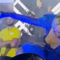 Lepa Brena pala na nastupu u Budvi: Hitno joj pritrčali u pomoć, haos u Crnoj Gori