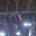 Kolona automobila uz pesmu „Ruzmarin“ kruži Nišem i pravi incidente