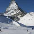 Srušio se helikopter u švajcarskim Alpima: Poginule tri osobe