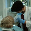 "Borila sam se sa mnogo bolova": Penzionerka (70) sebi izvadila tri zuba jer nije mogla da plati zubara (foto)