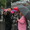 Napadnut narodni poslanik Srđan Milivojević: Policija mu zavrtala ruku na protestu kod Sajma