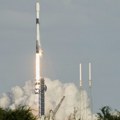 Raketa Falkon 9 kompanije SpejsEks lansirala u orbitu 28 satelita Starlink