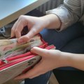 Prosečna zarada u Srbiji u julu bila 109.071 dinar, medijalna 85.000 dinara