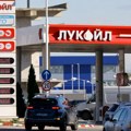 Još jedan gigant u trci za Lukoil