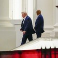 Tramp stiže u Francusku na G7, u fokusu ratovi i trgovinski sukobi