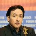 Pogledao je "Lepa sela, lepo gore" i "Rane" i ostao bez teksta: Slavni glumac nije verovao da se ovo snima kod nas