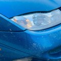 Ovaj kućni trik očistiće farove na automobilu, sijaće se kao da su novi novcijati: Jedan korak nipošto ne preskačite