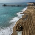 More vratilo ono što je progutalo pre više od 150 godina: Ostaci broda osvanuli na plaži FOTO/VIDEO