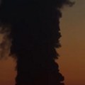 (Video) Misteriozna katastrofa na ruskoj obali Crnog mora?! Kulja stravična vatra, gust dim prekrio čitavo nebo: Mrežama se…