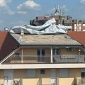 Mitrovčani prijavljuju štetu: poslednji sprat zgrade prokišnjava, poplava u kući bez krova