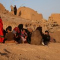 Tlo se ne smiruje: Dvoje poginulih, više od 120 povređenih u novom zemljotresu u Avganistanu