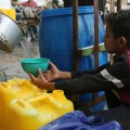 Unicef: Deca u Gazi piju slanu vodu