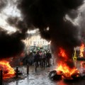 Farmeri blokirali ulice i podmetnuli požar u Briselu