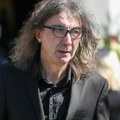 "Nadrogirala se, sela na šine i..." Rale na tragičan način izgubio ljubav: "Javili su mi da je umrla..."
