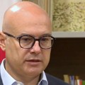 Вучевић: Пуцање на просторије СНС-а није изоловано, на то позивано од почетка блокада