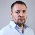 ANEM: Policija udarala štitom i otimala telefon novinaru Vuku Cvijiću