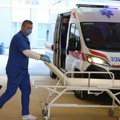 Požar na čamcu na Dunavu kod Zemuna, dvoje ljudi hospitalizovano