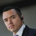 Pucano na kola predsednika Ekvadora
