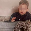 Dečak (3) umro od gladi i žeđi: Roditelji ga mučili, umislili da je demon u telu deteta kriv za njihove finansijske probleme…
