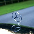 Mercedes-Benz upozorava na dodatne pritiske zbog slabe prodaje i carina u Kini