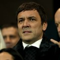Stojković u fazonu devedesetih: Stajlingom skrenuo pažnju na velikom koncertu!